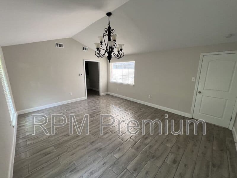 Baton Rouge House: 10444 Browning Dr.