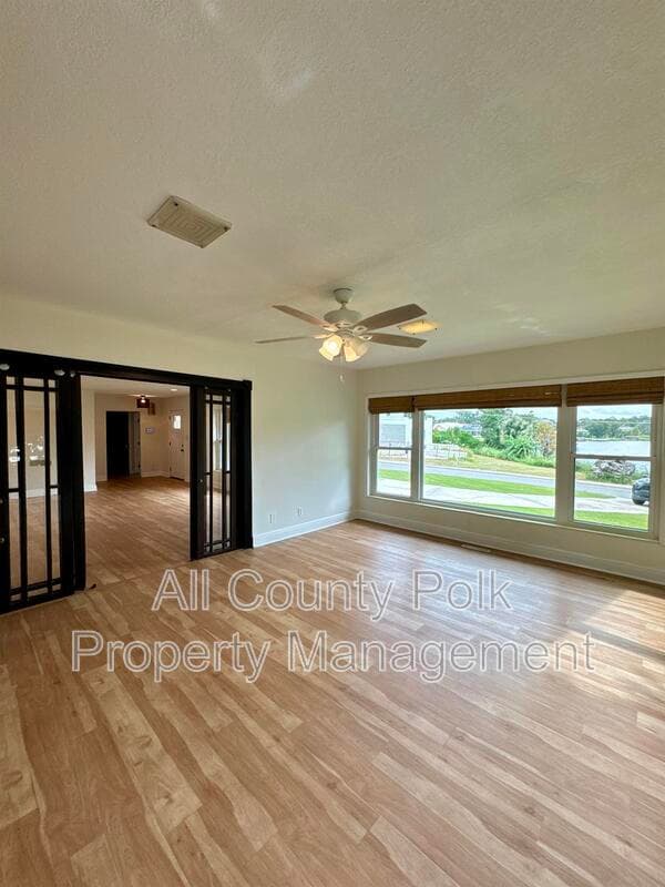 Winter Haven House: 933 N Lake Otis Dr