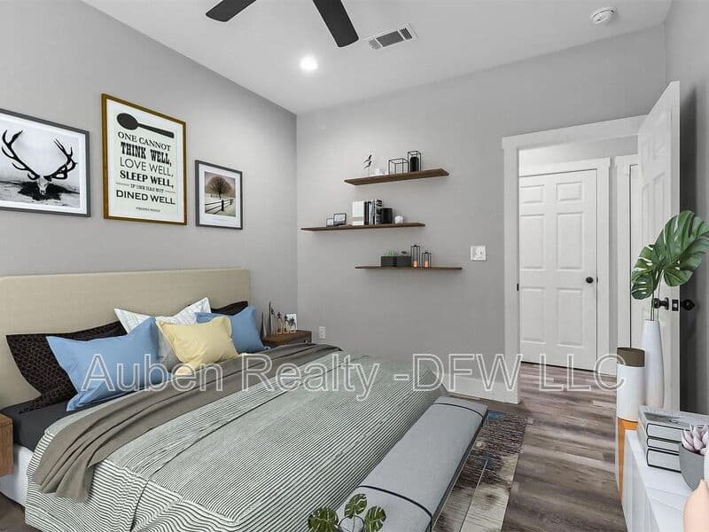 Denison House: 1104 W Elm Street