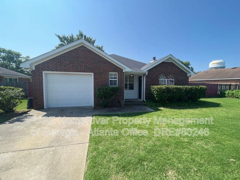 Grovetown House: 127 Redford Dr