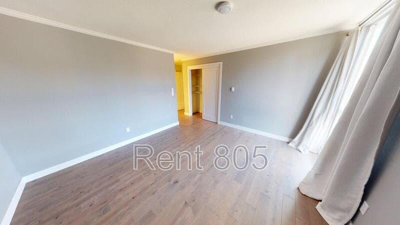 Ventura Condo: 3700 Dean Drive