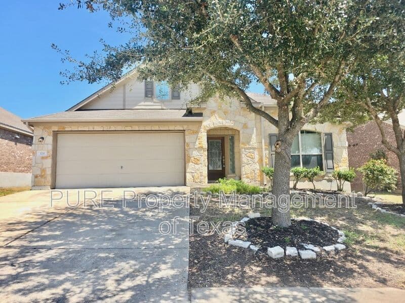 Buda House: 124 Jasper Trail