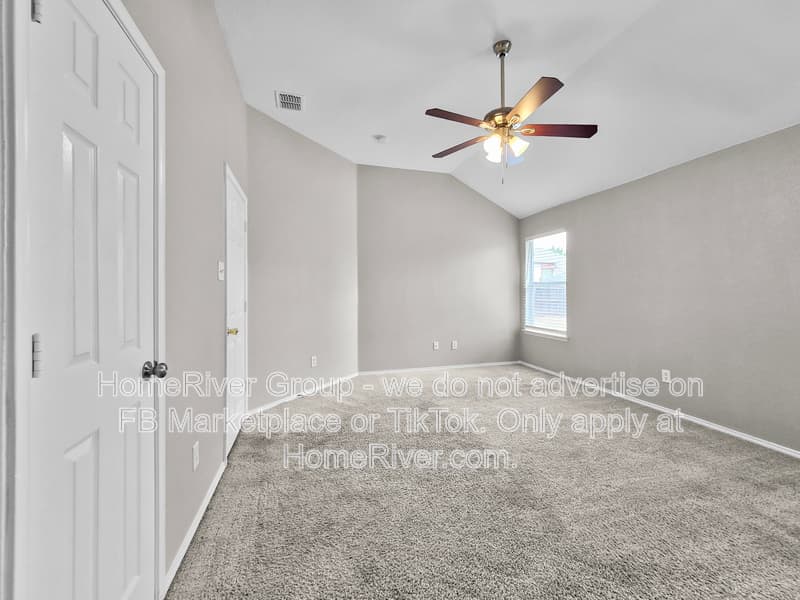 Fort Worth House: 1240 Pepperidge Ln