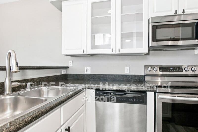 Phoenix Condo: 3633 N 3rd Ave 2096