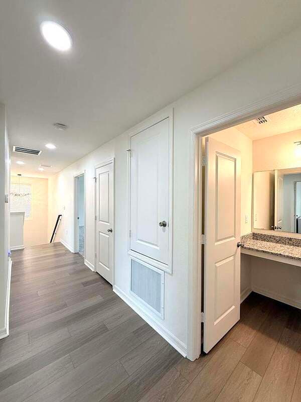 Davenport House: 1520 Venice Lane