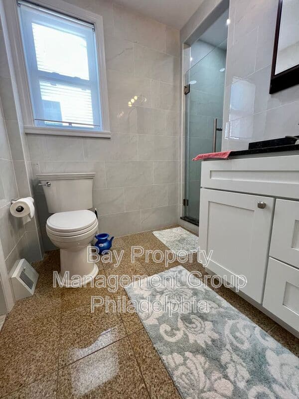 Philadelphia House: 2988 Welsh Rd