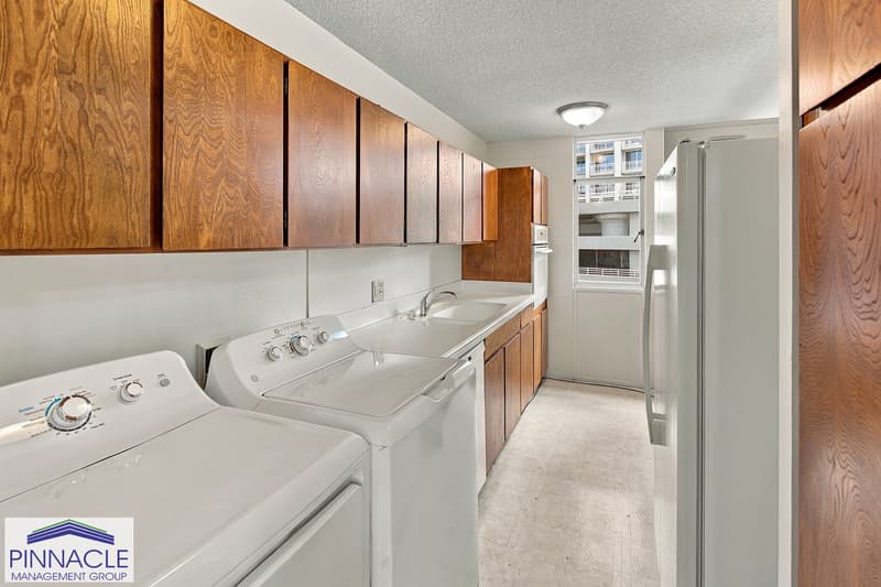 Honolulu Condo: 2033 Nuuanu Ave #5C