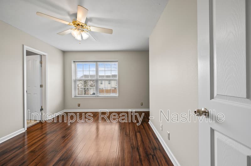 Murfreesboro Townhome: 415 Shoshone Pl