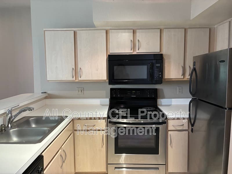 Orlando Condo: 7280 Westpointe Blvd