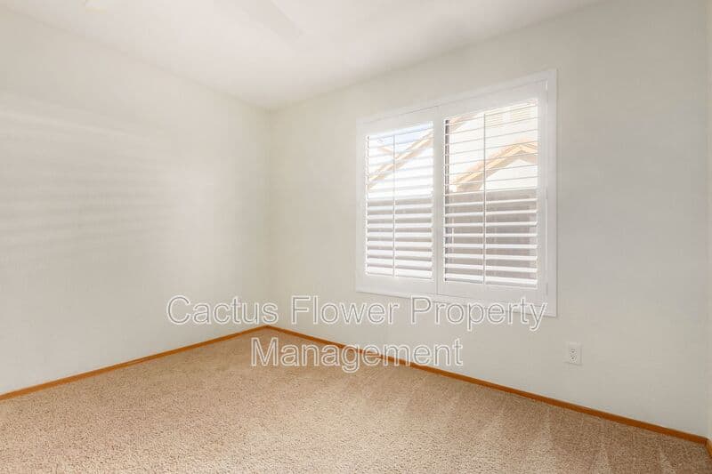 Phoenix House: 13204 S 38Th Pl