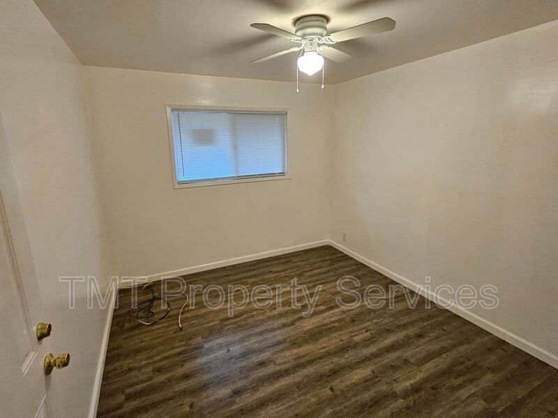 Stockton House: 2619 West Acacia St.
