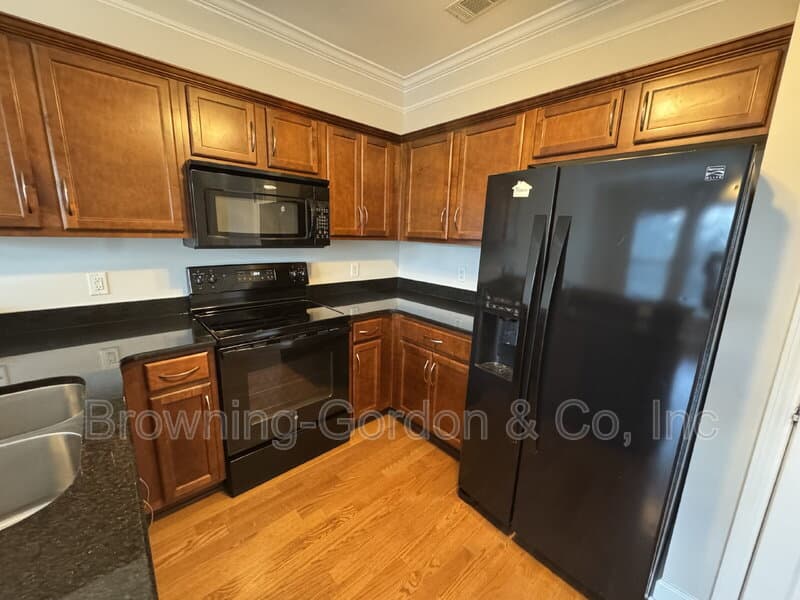 Nashville Condo: 2310 Elliott Ave.