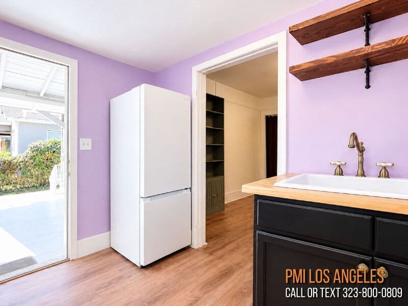 Los Angeles Condo: 4187 Denker Ave