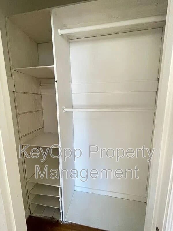 San Francisco Condo: 1666 24th Avenue
