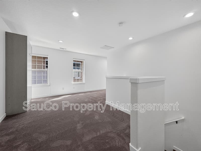 Beaverton Townhome: 11971 Southwest Horizon Boulevard