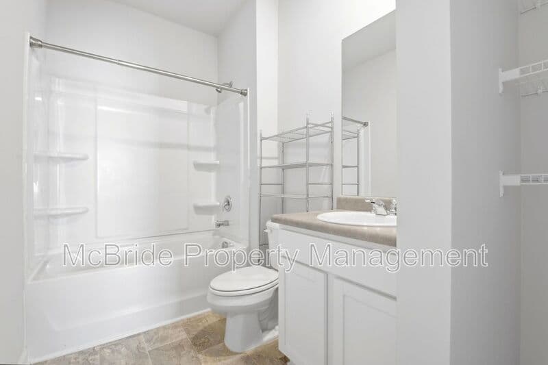 Aiken House: 6036 Beadlow Street