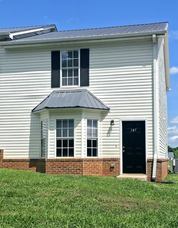 Athens Townhome: 283 Westchester Circle - 1