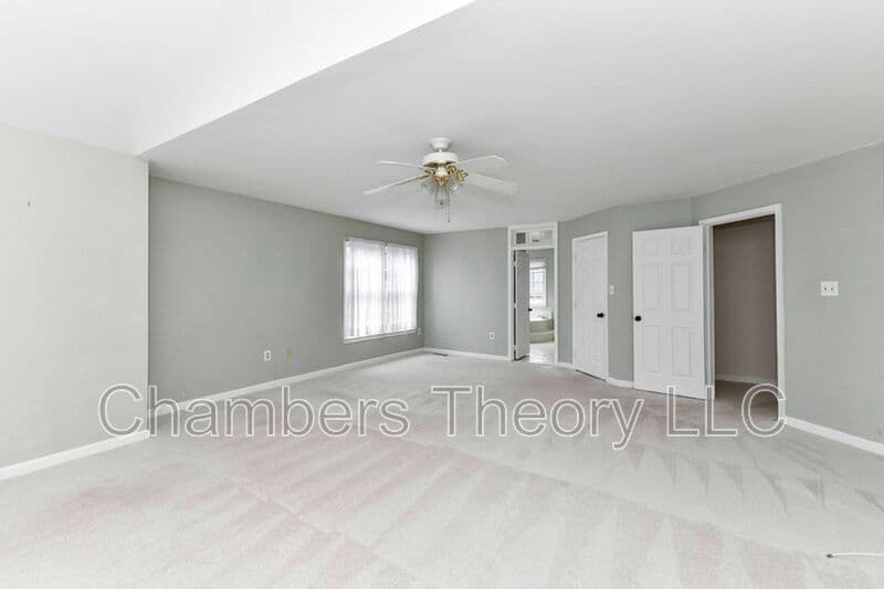 Centreville House: 14709 Muddy Creek Ct.
