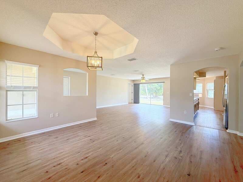 Weeki Wachee House: 10300 Noddy Tern Road