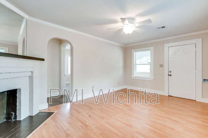 Wichita Condo: 1927 West McCormick Street