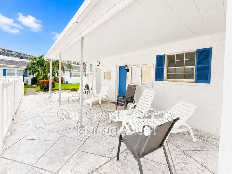 Bradenton Condo: 9718 Hernando Court