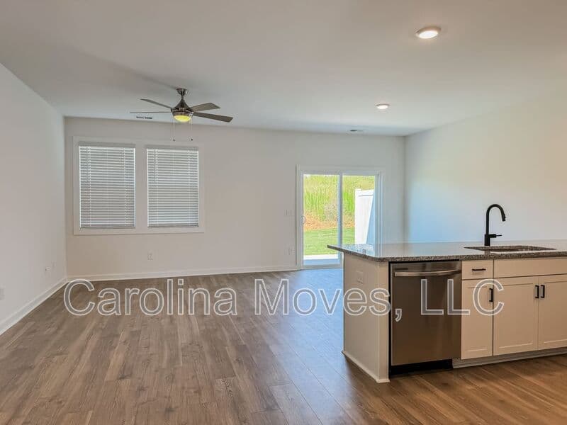 Spartanburg Townhome: 1431 Darrowby Way