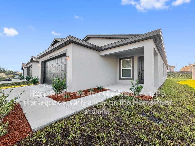 Brooksville House: 29579 Fedora Cir