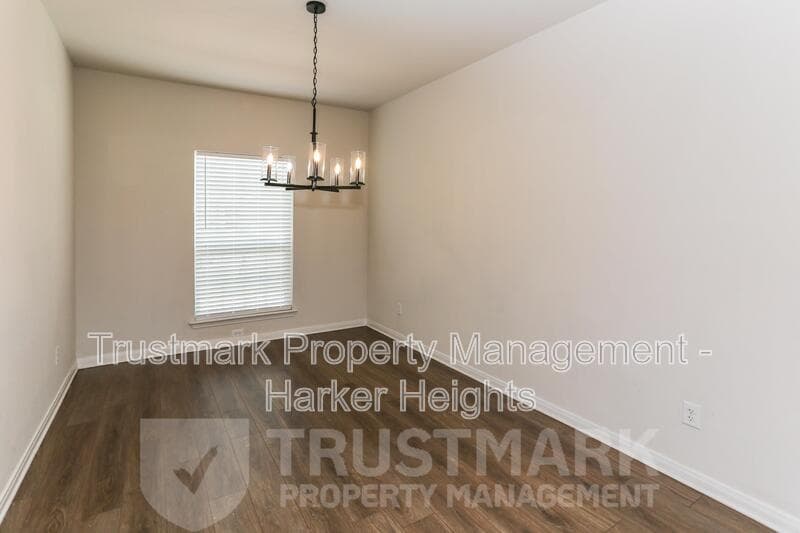 Temple House: 3050 Dade Loop