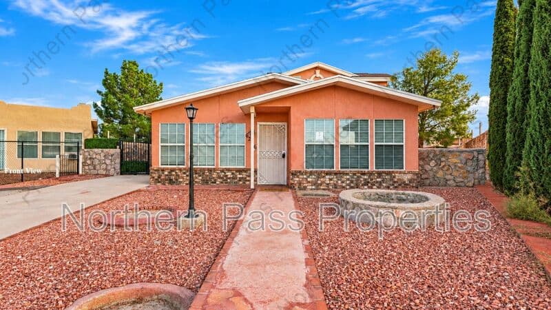 El Paso House: 6236 Antelope