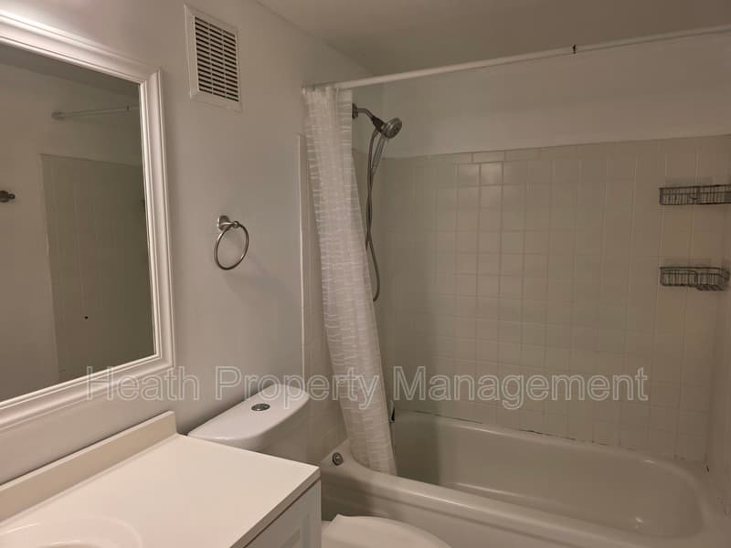 Clearwater Condo: 605 N Keene Rd