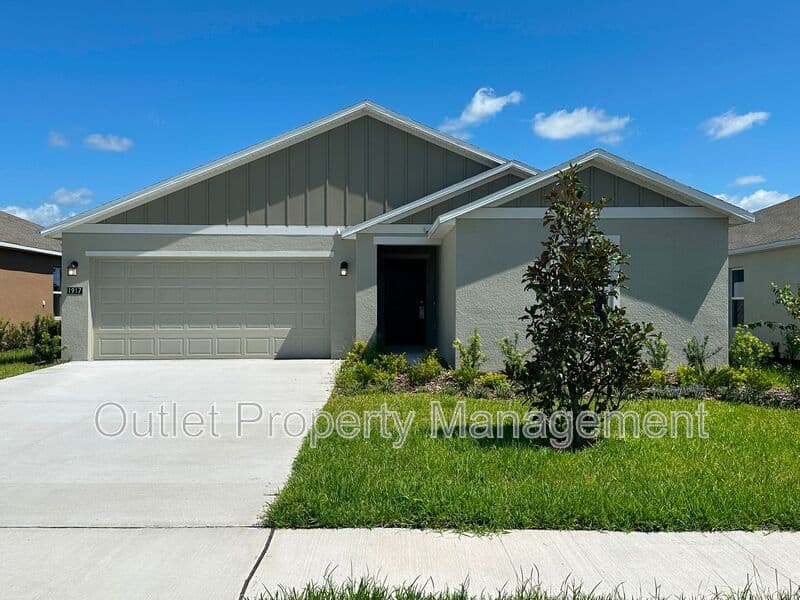 Eustis House: 1917 Pine Meadows Golfcourse Rd