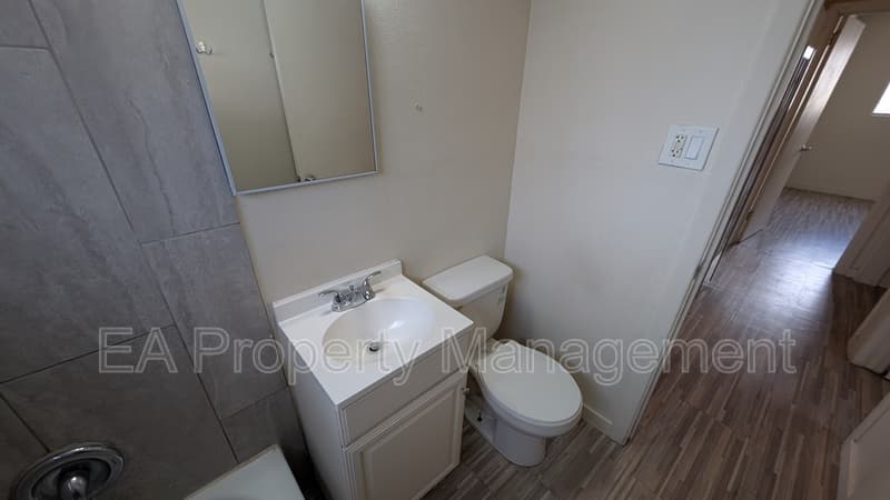 Albuquerque House: 1010 Palomas Drive SE
