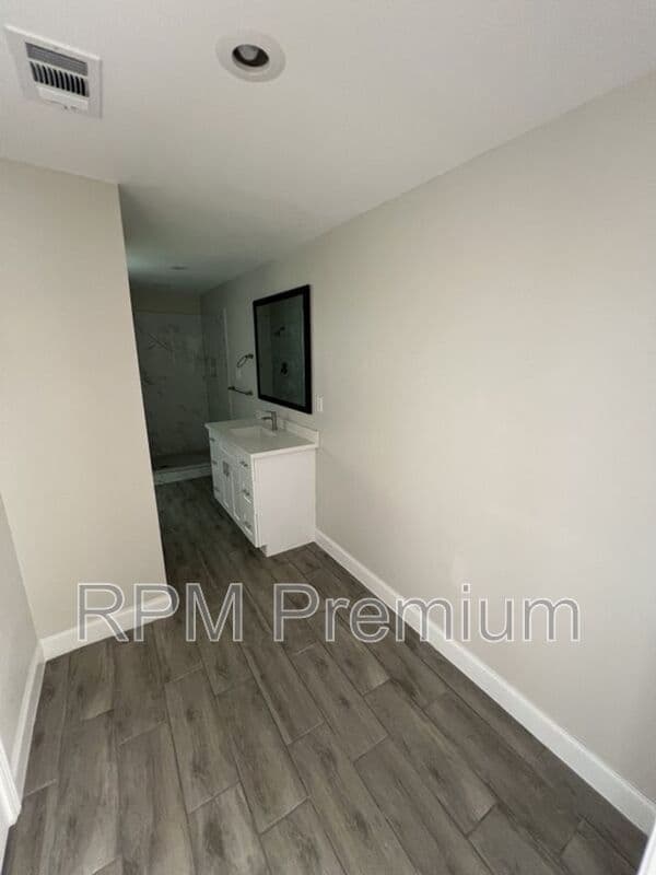 Baton Rouge House: 10444 Browning Dr.