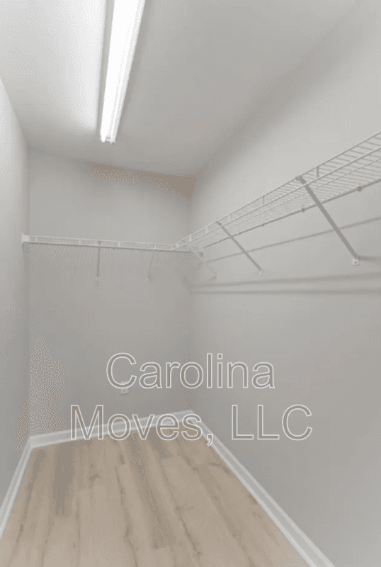Greenville House: 104 Becket Court