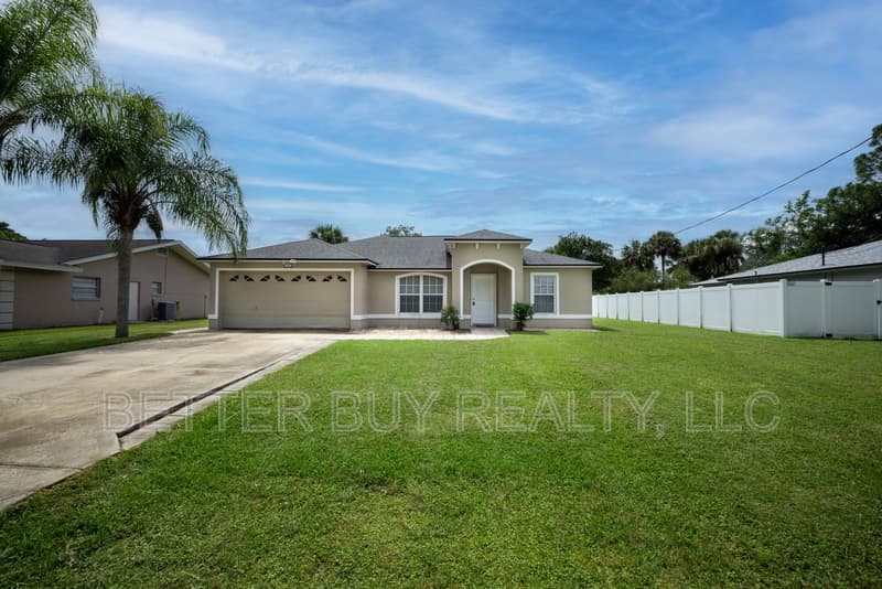 Palm Coast House: 21 Palermo Lane