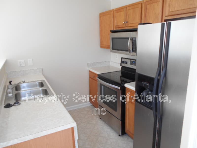 Douglasville House: 2228 Tuley Dr