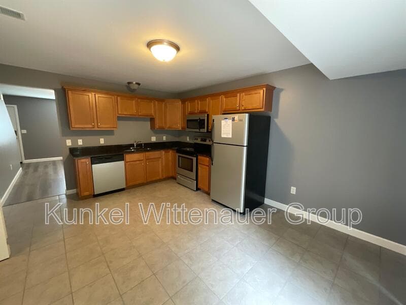 Mascoutah Condo: 704 Fountain View A-H