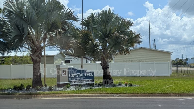 Zephyrhills House: 4719 Tangelo Dr