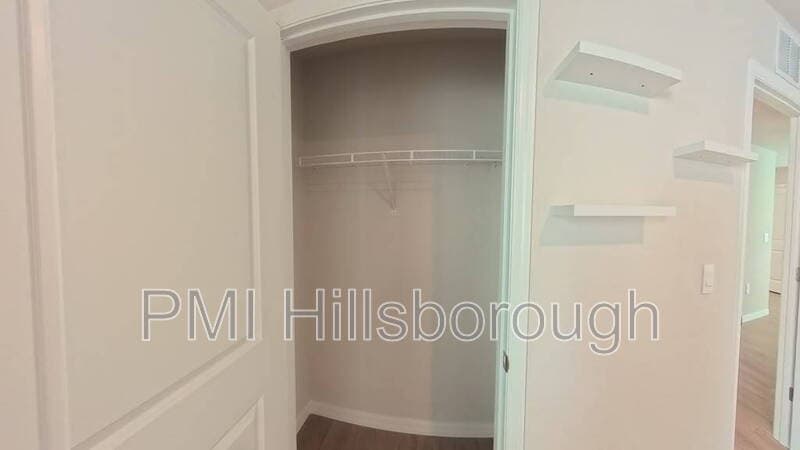 Parrish House: 10008 Caddo Drive
