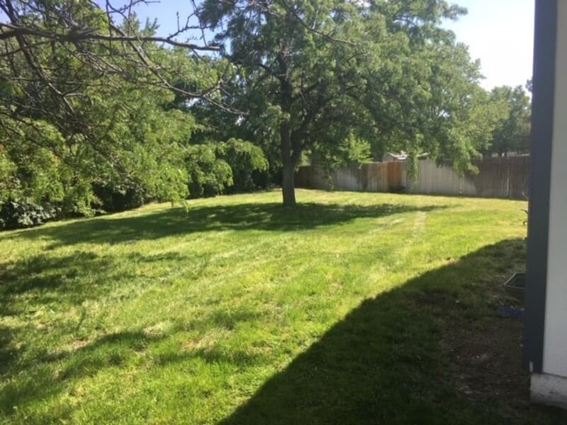 W. Richland House: 4971 Chukar Drive