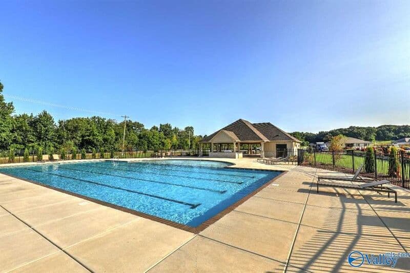 Harvest House: 128 Oak Fletcher Drive