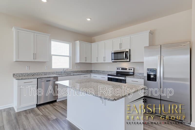 Raleigh House: 3512 Arctic Brook Street