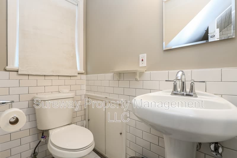 Hamilton Condo: 2009 East McGalliard Avenue
