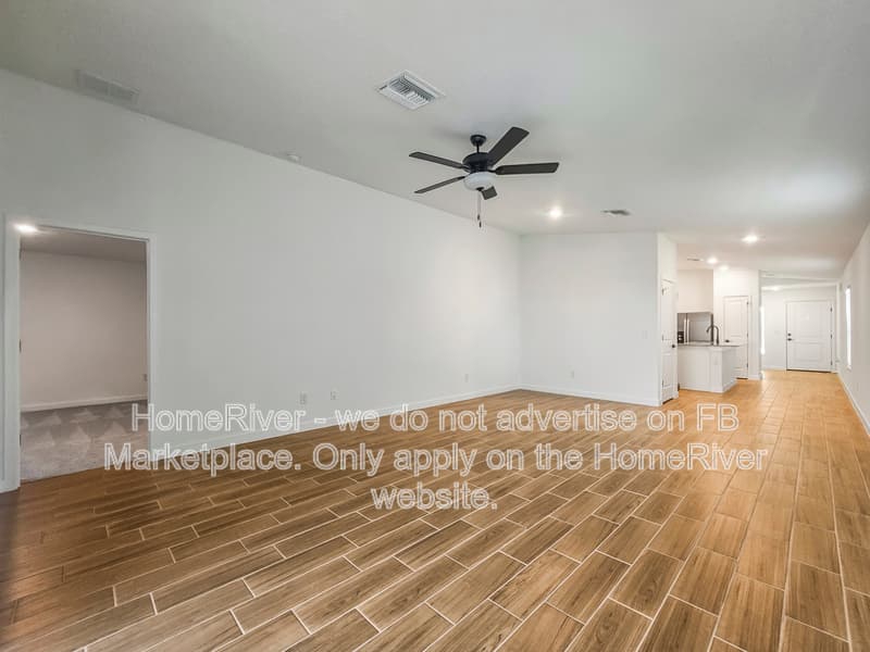Brooksville House: 29637 Fedora Cir