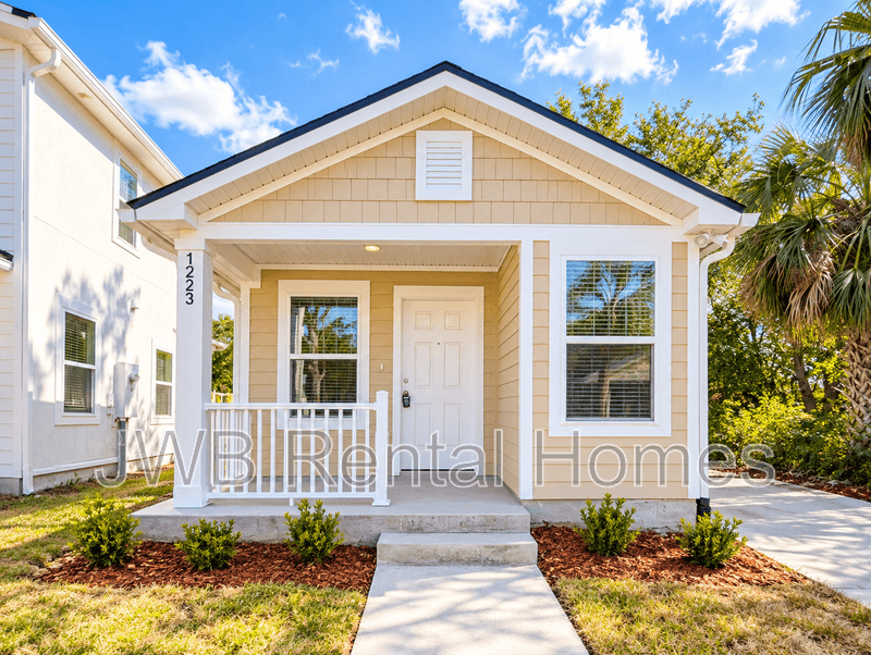 Jacksonville House: 1223 Weare St