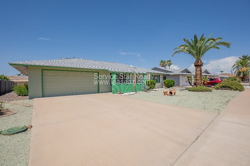 Sun City House: 17230 N Palo Verde Dr