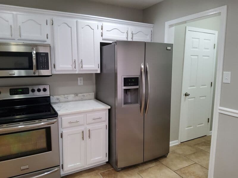 Cordova House: 647 S Sanga Rd