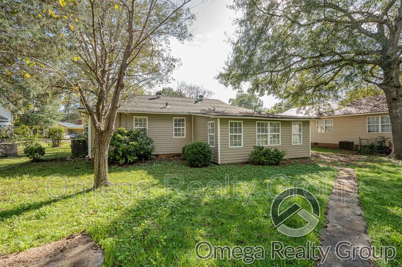 Calera House: 1850 21st Ave