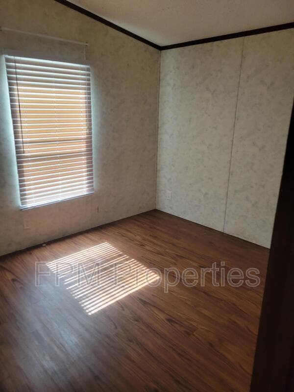 St. Augustine House: 205 Vintage Oak Circle