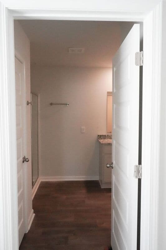Bloomingdale House: 418 Coconut Dr
